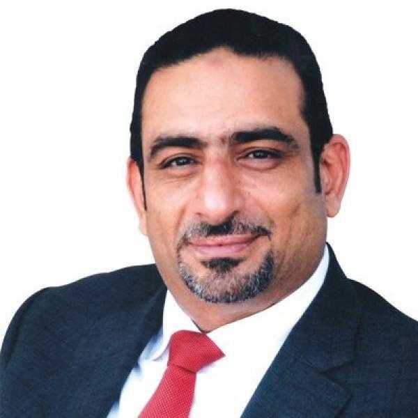 طارق حسانين نائب امبابه يهنئ عمال مصر بمناسبه الاحتفال بعيد العمال