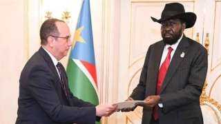 رئيس جنوب السودان يتسلم دعوة من الرئيس السيسى لحضور «COP27»