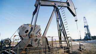 انخفاض أسعار النفط عقب ظهور مؤشرات الإمدادات الروسية