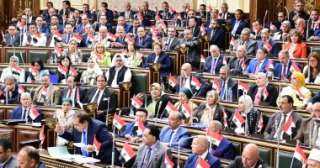 أعضاء بالجلسة الطارئة لمجلس النواب يعلنون تفويض الرئيس السيسى لحماية أمن مصر القومى
