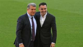 دوري الأبطال: لابورتا يحسم مصير تشافي مع برشلونة بعد التأهل لدور الـ16