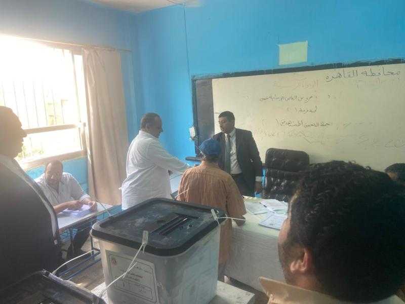رئيس حزب إرادة جيل يدلي بصوته الانتخابي في انتخابات الشيوخ 2025/ صور