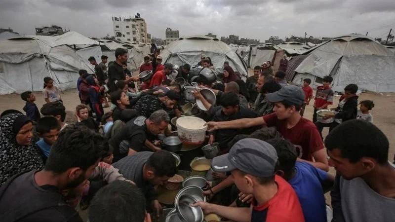 بريطانيا تعلن مساعدات إنسانية إضافية لغزة.. وتدعو إسرائيل لوقف قرار احتلال القطاع