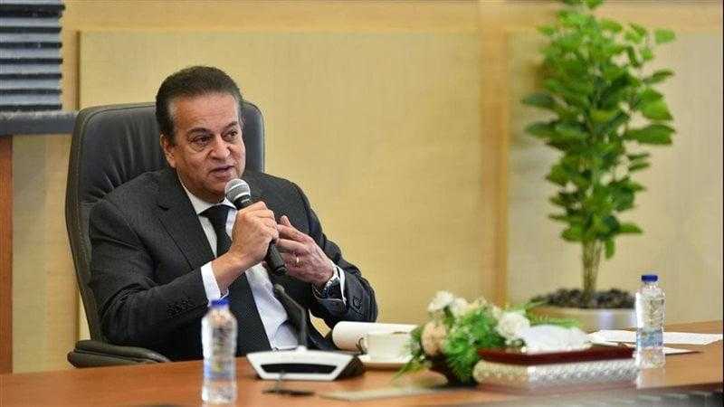 وزير الصحة يتابع الاستعدادات للنسخة الثالثة من المؤتمر العالمي للسكان والصحة والتنمية البشرية