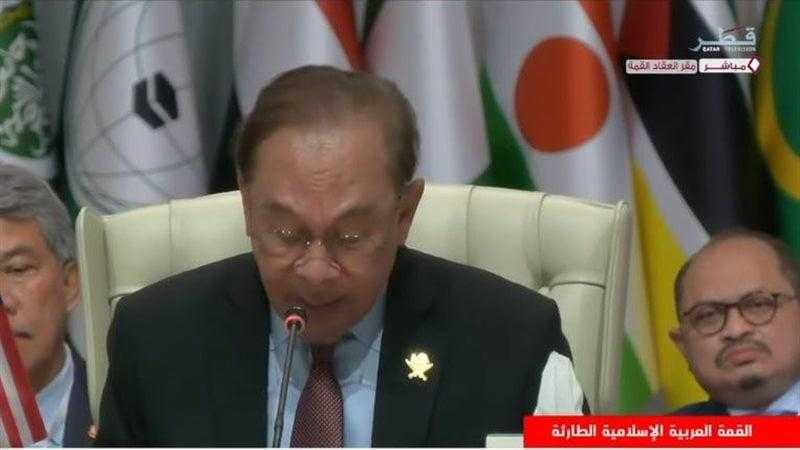 رئيس وزراء ماليزيا يدعو لقطع العلاقات الدبلوماسية والتجارية مع إسرائيل