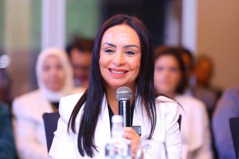 مايا مرسي تفتتح فعاليات لقاء حول برنامج ” باب أمل” لتبادل الخبرات بين عدة دول