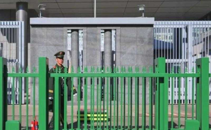 الصين تحذر رعاياها من السفر إلى اليابان