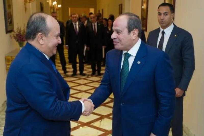 الرئيس المصري: نبذل جهودا متواصلة مع الأطراف كافة لتنفيذ اتفاق غزة