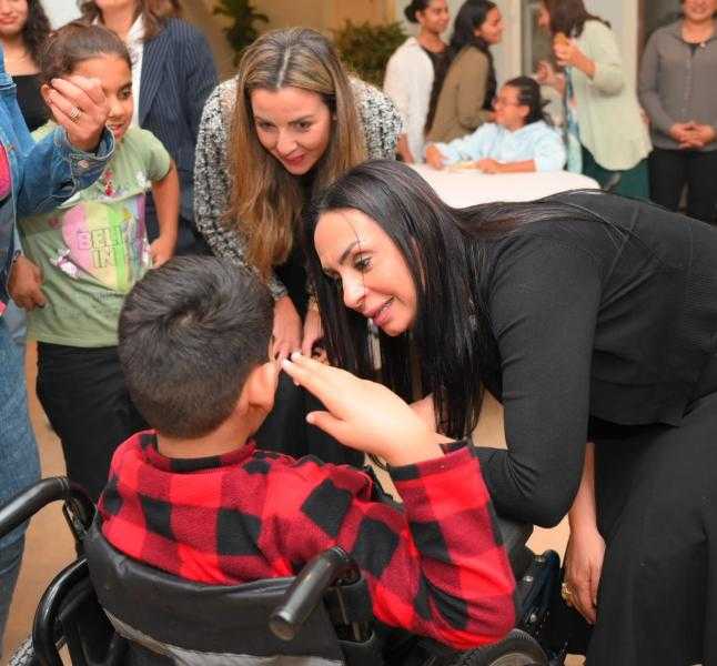 مايا مرسي تتفقد مؤسسة الحمل الصغير بمدينة العبور