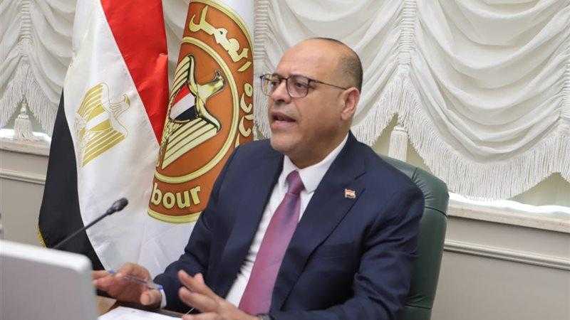 ندوة توعوية حول قانون العمل الجديد بالجيزة